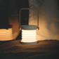 Uppladdningsbar bordslampa vit